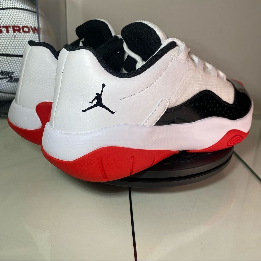 🆕 Air Jordan 11 CMFT Low 'Concord-Bred' - Mens 12.5 - Picture 4 of 10